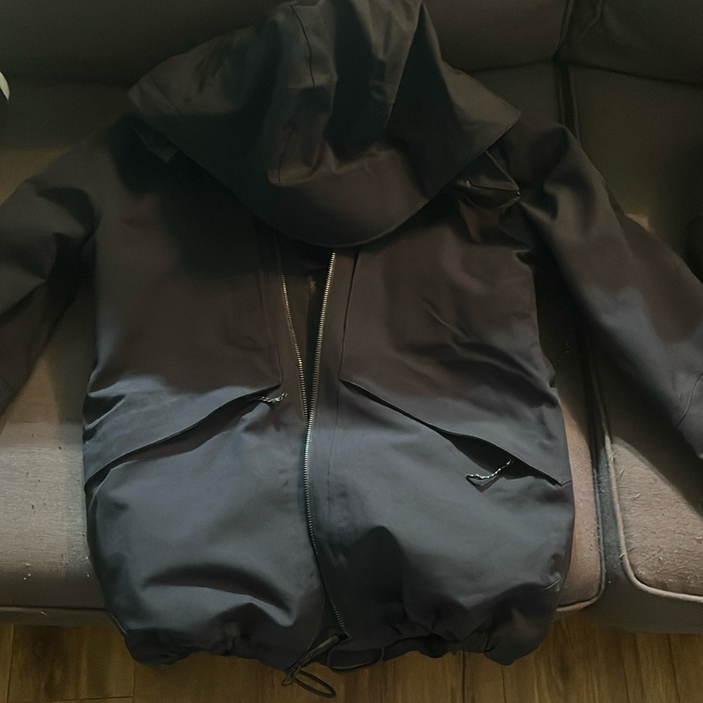 Volcom ski coat